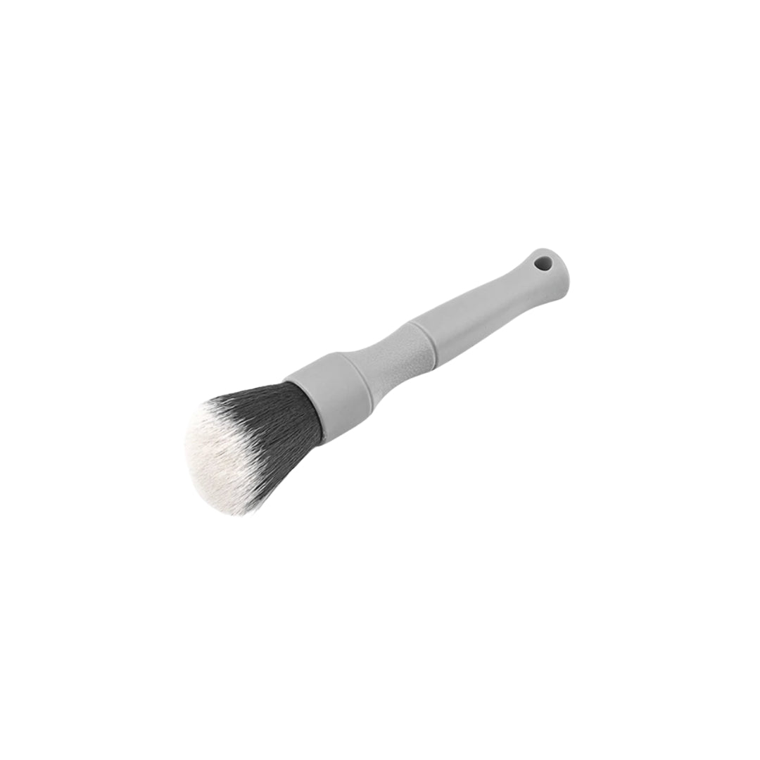 Ultra-Soft TriGrip Detailing Brush