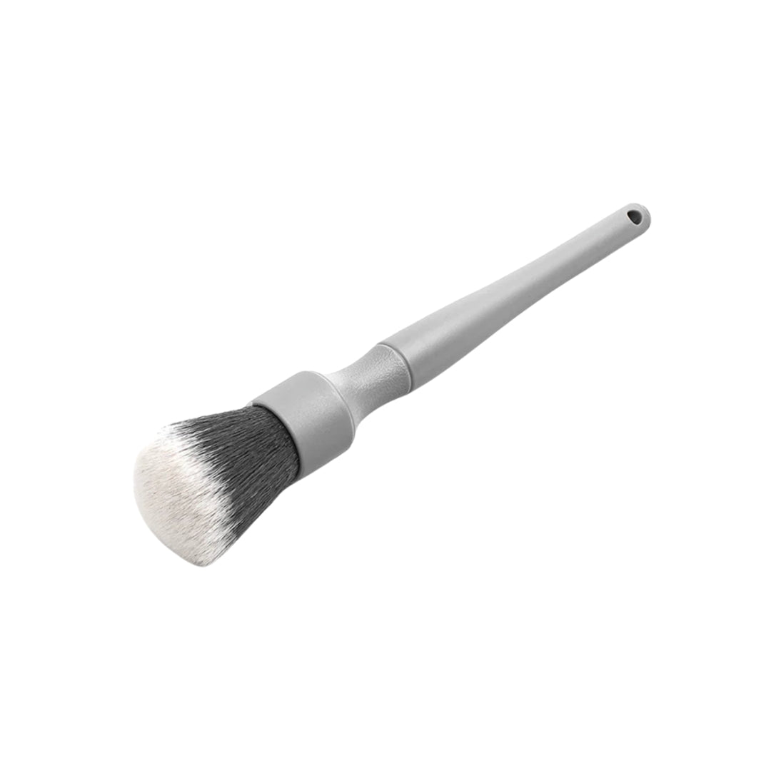 Ultra-Soft TriGrip Detailing Brush